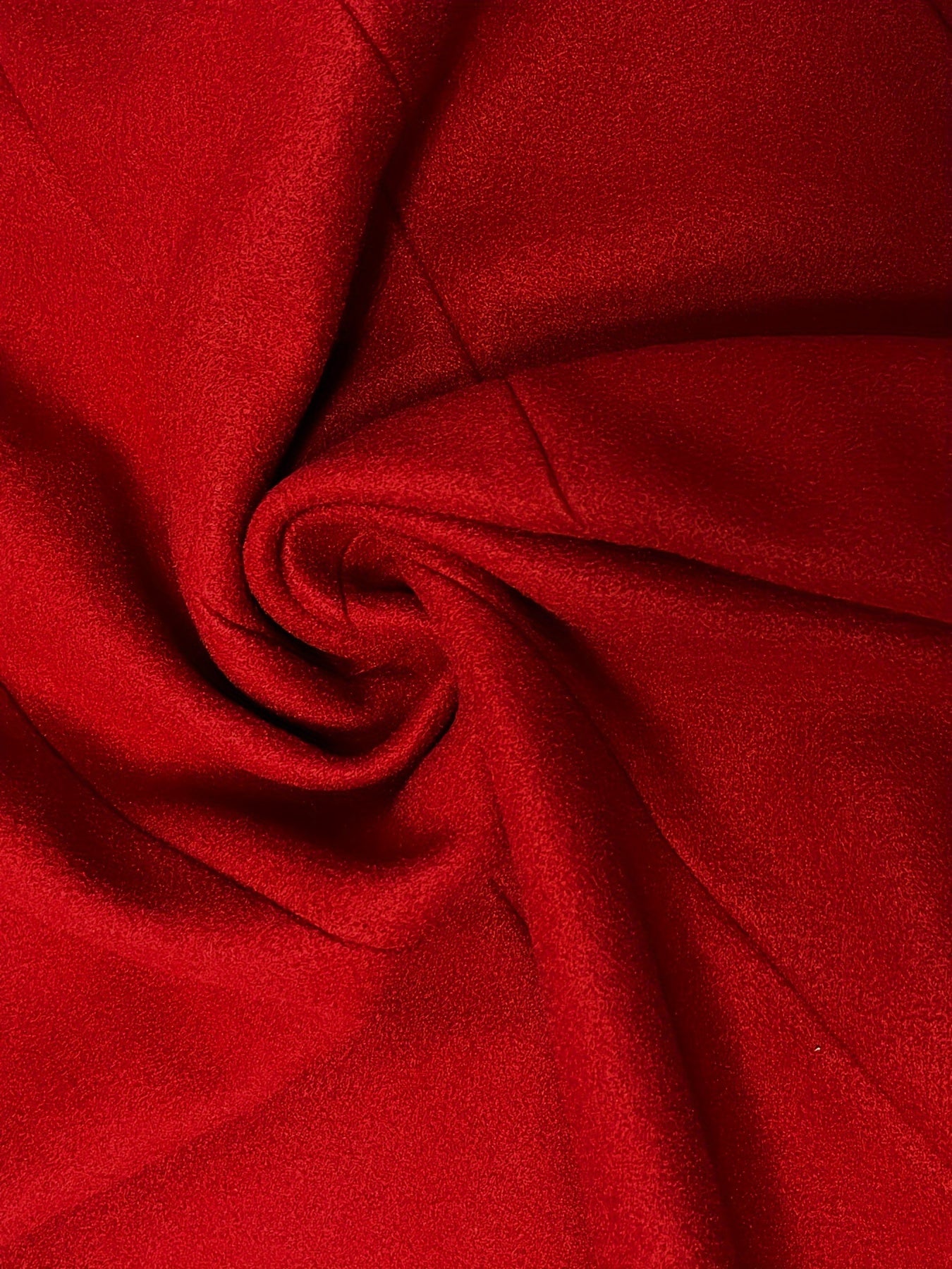 Women's Elegant Red Trench Coat with Black Buttons - Machine Washable Winter Coat, Tailored Fit for Fall & Winter, Versatile Casual to Formal Outerwear, Ladies Winter Coats, Casual to Formal Wear, Classic Trench Design, Durab