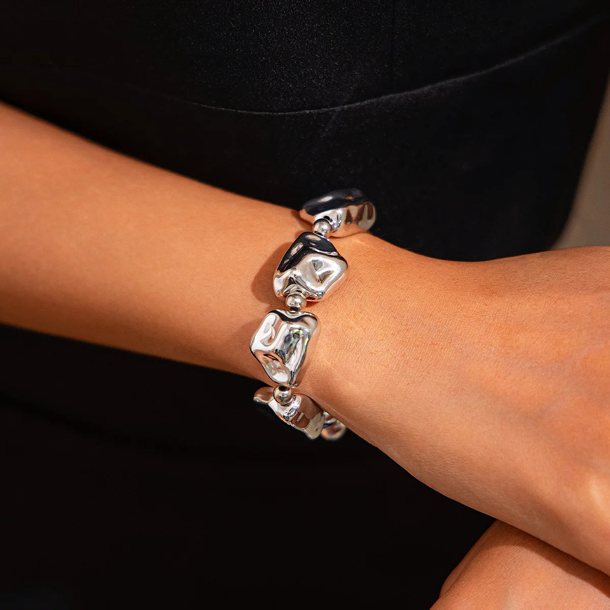 Light Luxury Irregular Necklace Set, Fashionable Geometric Special-shaped Beaded Collarbone Chain