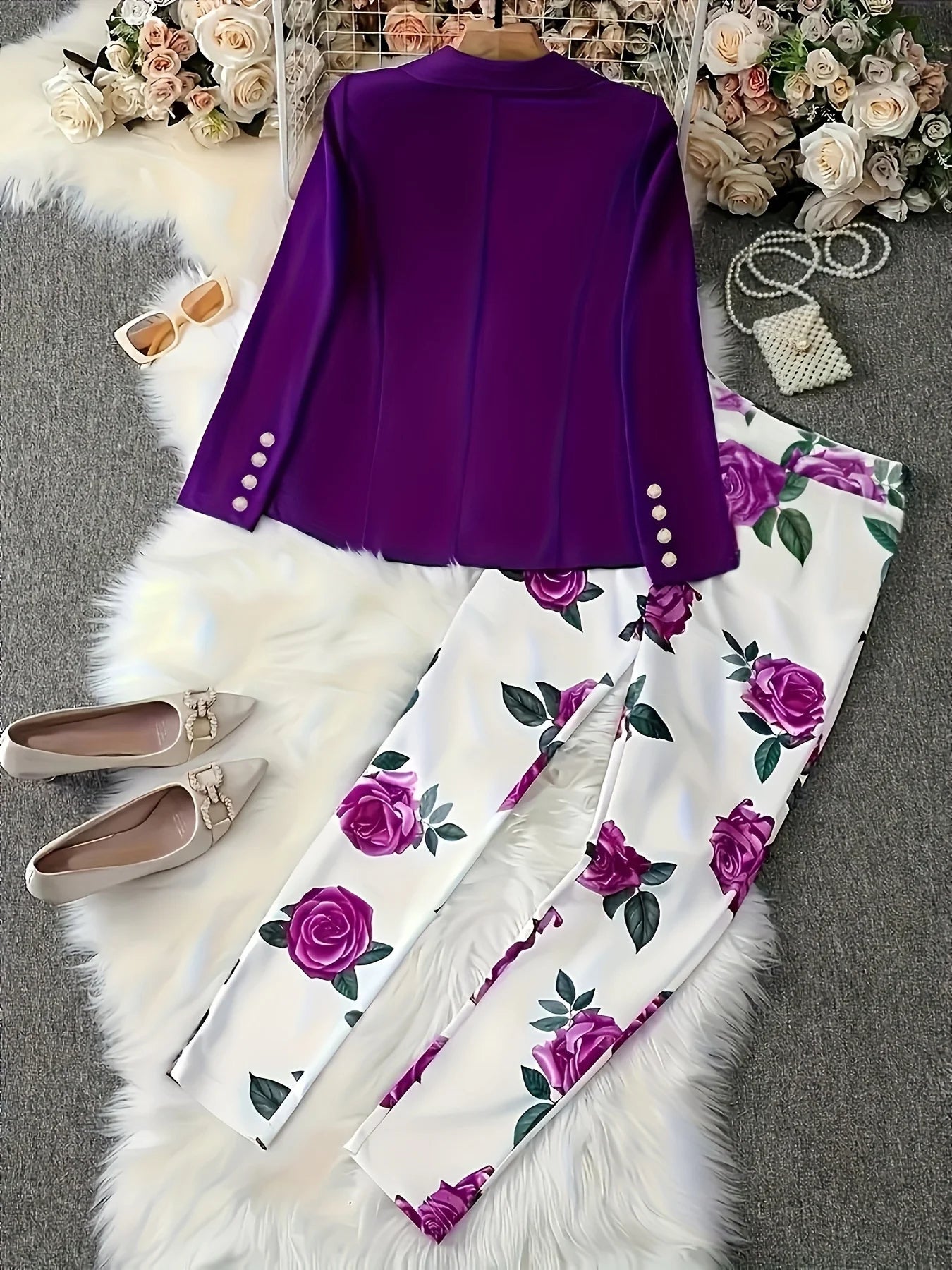 Elegant and fashionable casual suit, double breasted solid color suit jacket and floral printed high waisted slim pants,