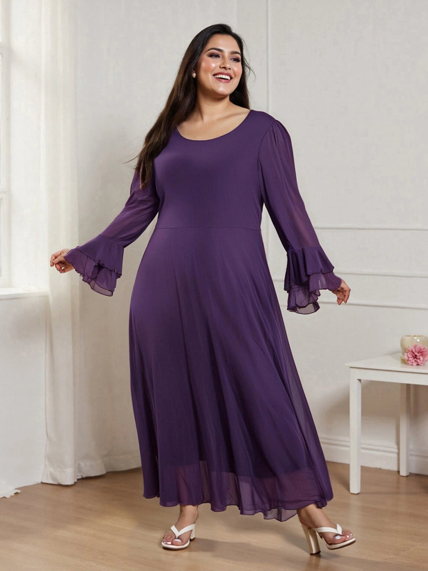 Elegant Maxi Dress Stylish V-Neck Long Sleeve Flowy Dress for Casual Evening Events and Special Occasions