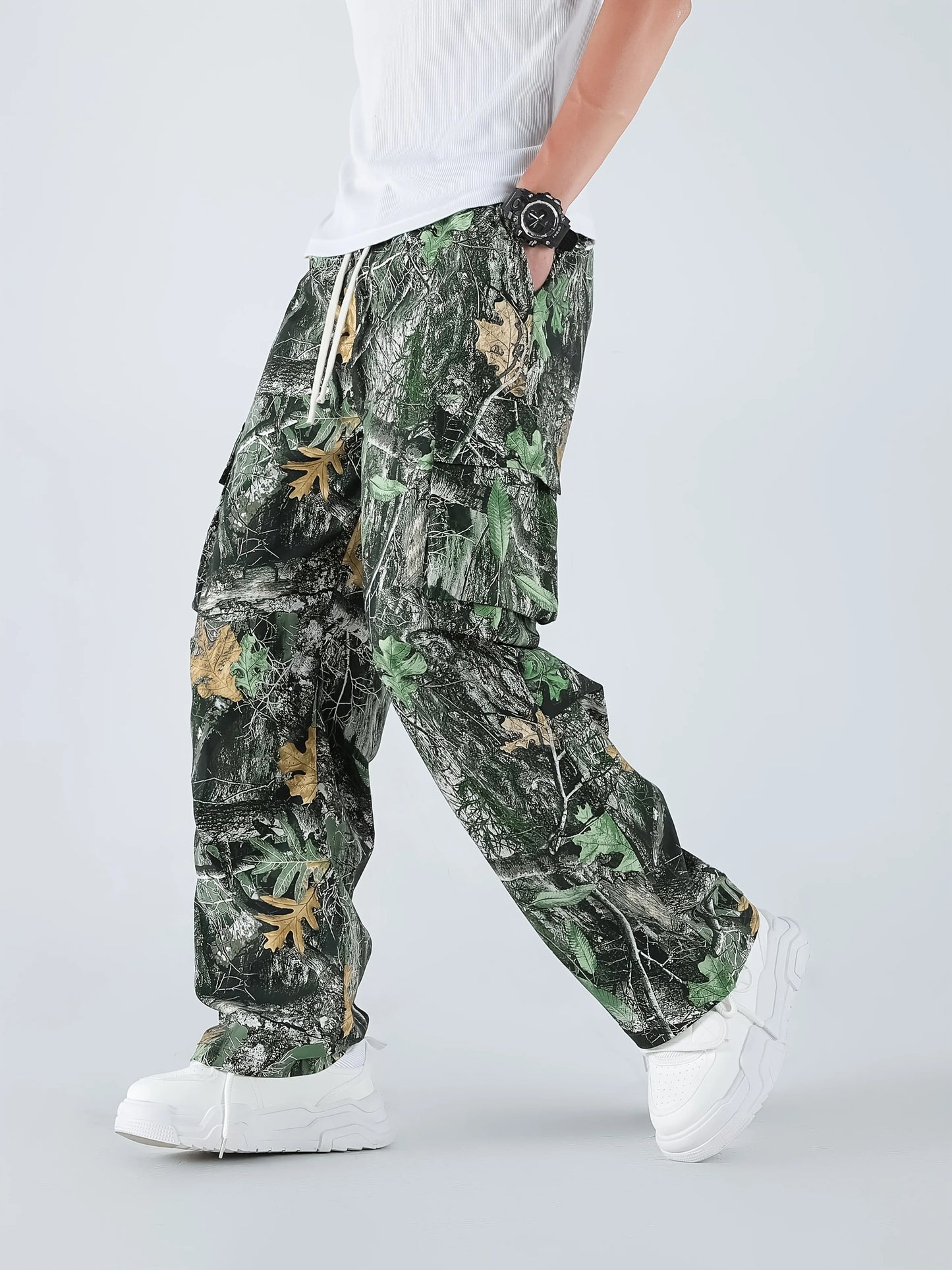 Men's Three-color Casual Camouflage Leaf Pattern Sport Belt Side Pocket Casual Sport Pants