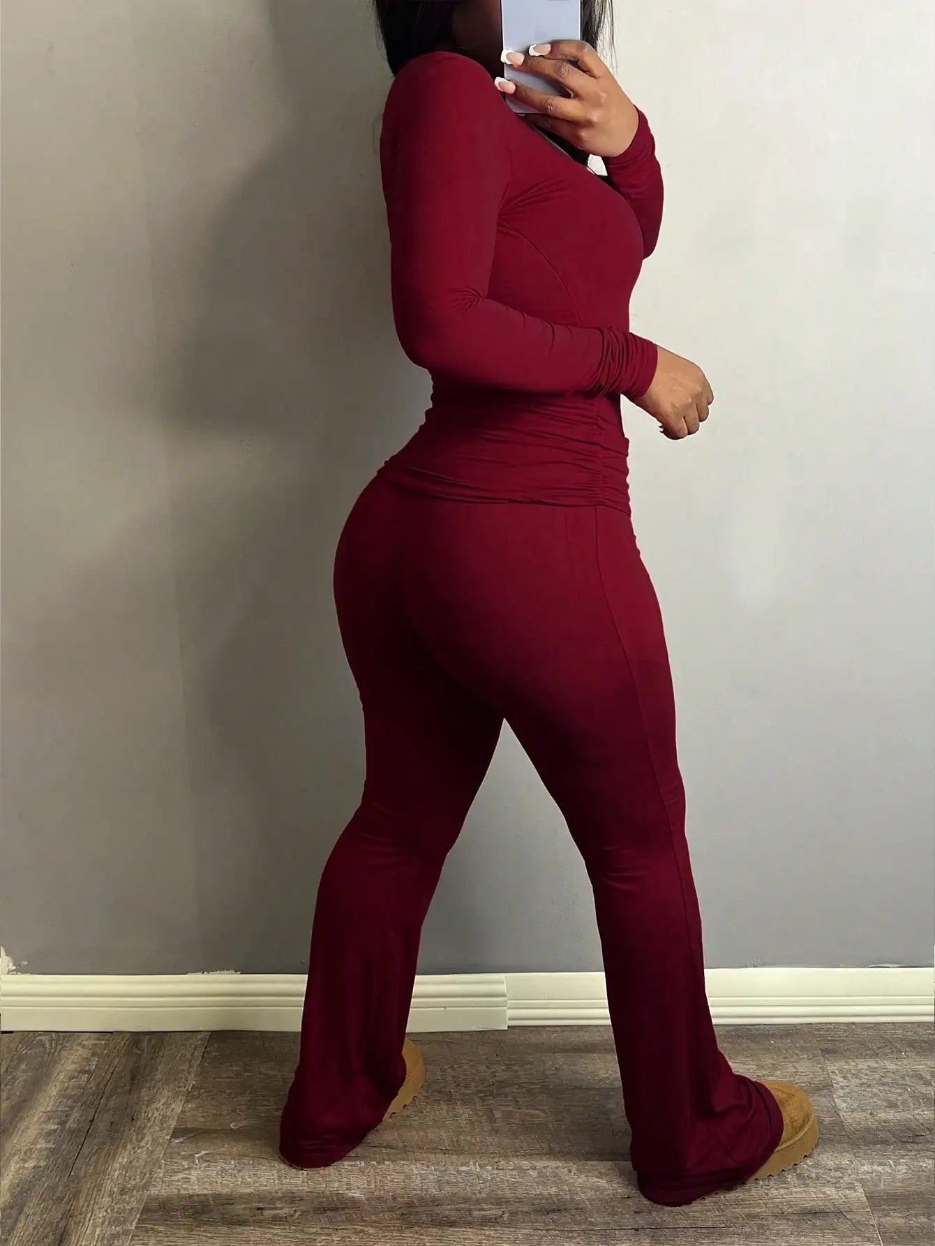 2025 latest women's two-piece set casual comfortable square neck long sleeve top and solid color pants