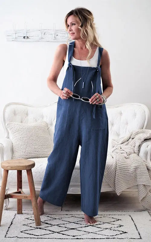 Women s Stylish Relaxed Fit Dungarees Adjustable Strap Sleeveless Jumpsuit Fashionable Wide Leg Retro Suit