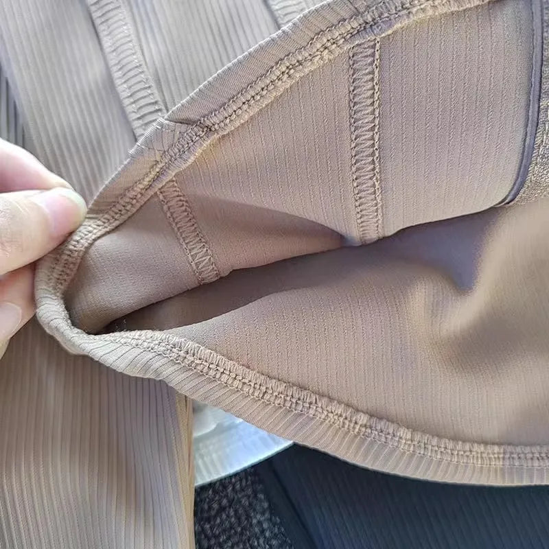 Women's Yoga Coat Short Sports jacket Fitness  Yoga Shirt Cycling Running Coats Zipper jacket Hooded Long Sleeve Sports Jacket