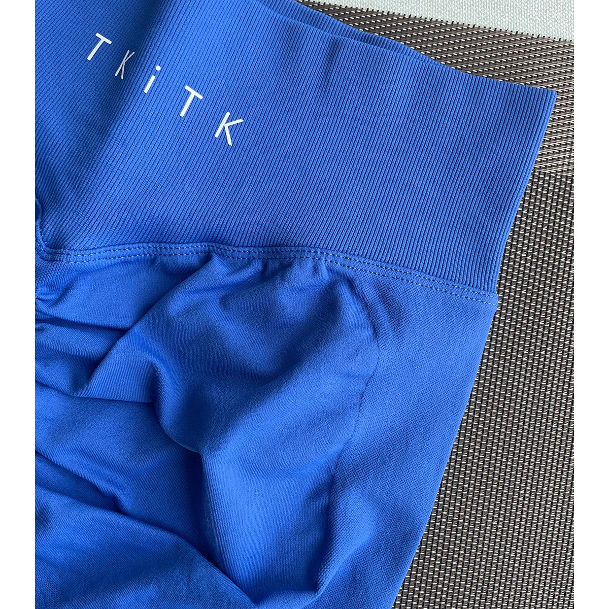 Newly listed price 2 Pcs TKITK Shorts Pro Solid Seamless Women Soft Fitness Outfits Yoga shorts Gym Running Bike Wear
