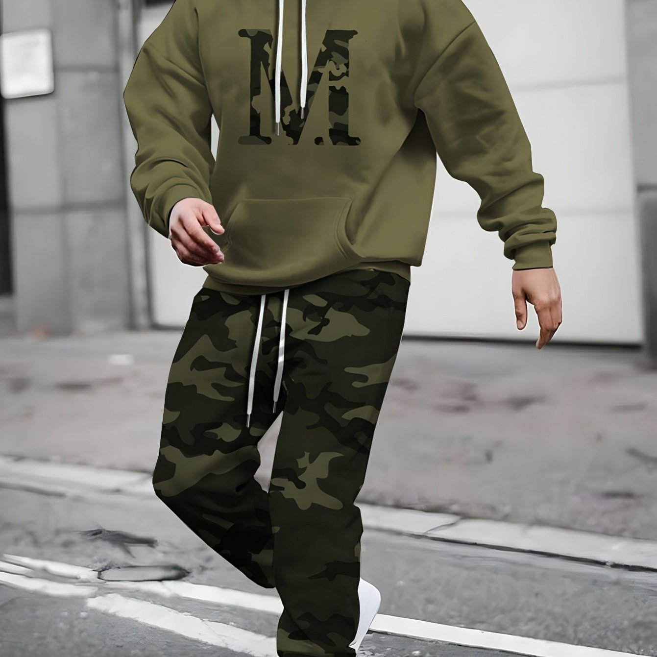 2pcs Men's Plus Size, Casual, Hooded Sports Camouflage, Printed Long Sleeve T-Shirt and Pants Set, Outdoor Wear, Preferred Gift for Someone, Street Style, PLUS SIZE