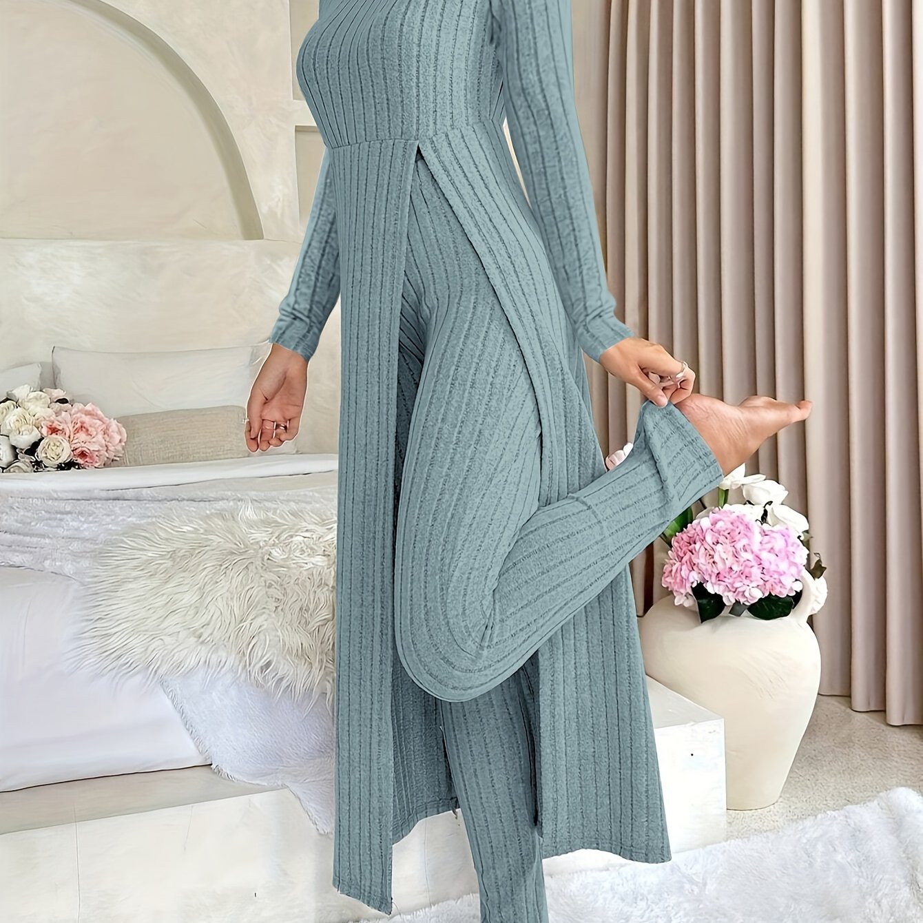 [Plaid Two-Piece] Two-Piece Set Round Neck Split Long Sleeve Top and Pants | Design Sensation with Plaid Spring/Autumn Style
