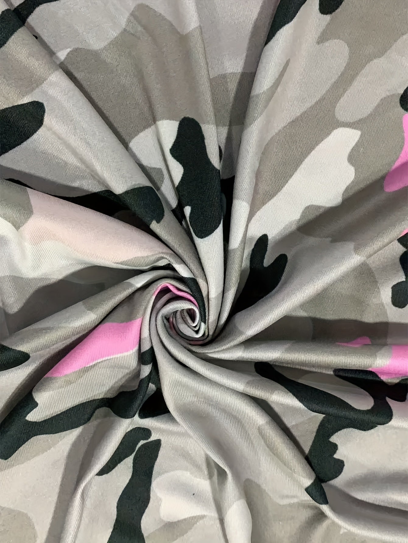 [Sexy Camo Cargo Pants] High-Waisted Sexy Women's Camo Print Stretchy Flare Cargo Pants | Elastic Waistband, Comfortable & Stylish for Casual Wear, Spring/Summer Fashion, with Pockets