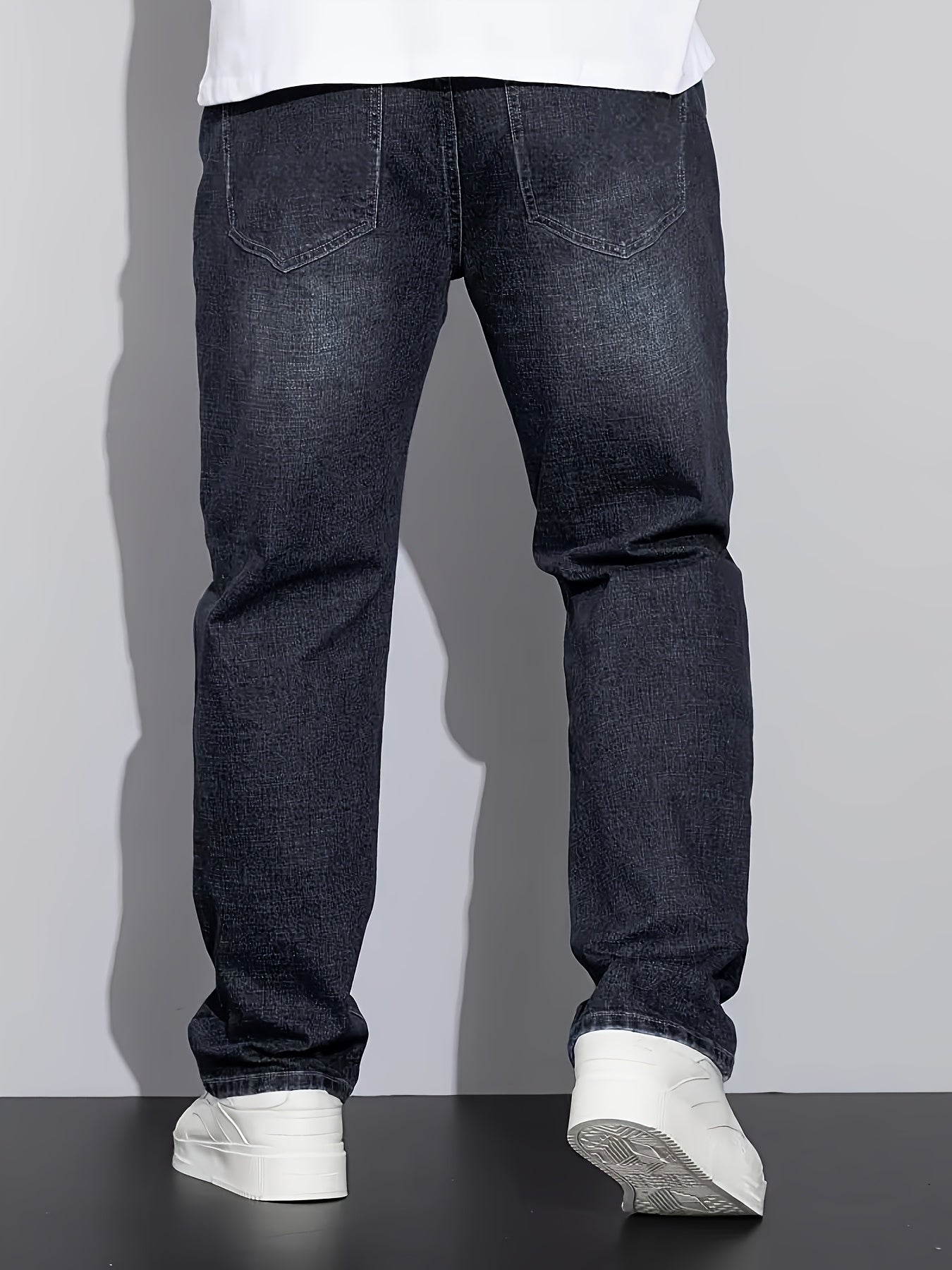 [HME] Men'S Simple And Casual Denim Trousers, Classic Five-pocket Style, Retro Washed Craftsmanship, Mid-waist Elastic Straight-leg Pants, Built-in YKK Zipper Closure, Essential Men'S Plus-size Jeans For Fashionable And Casua