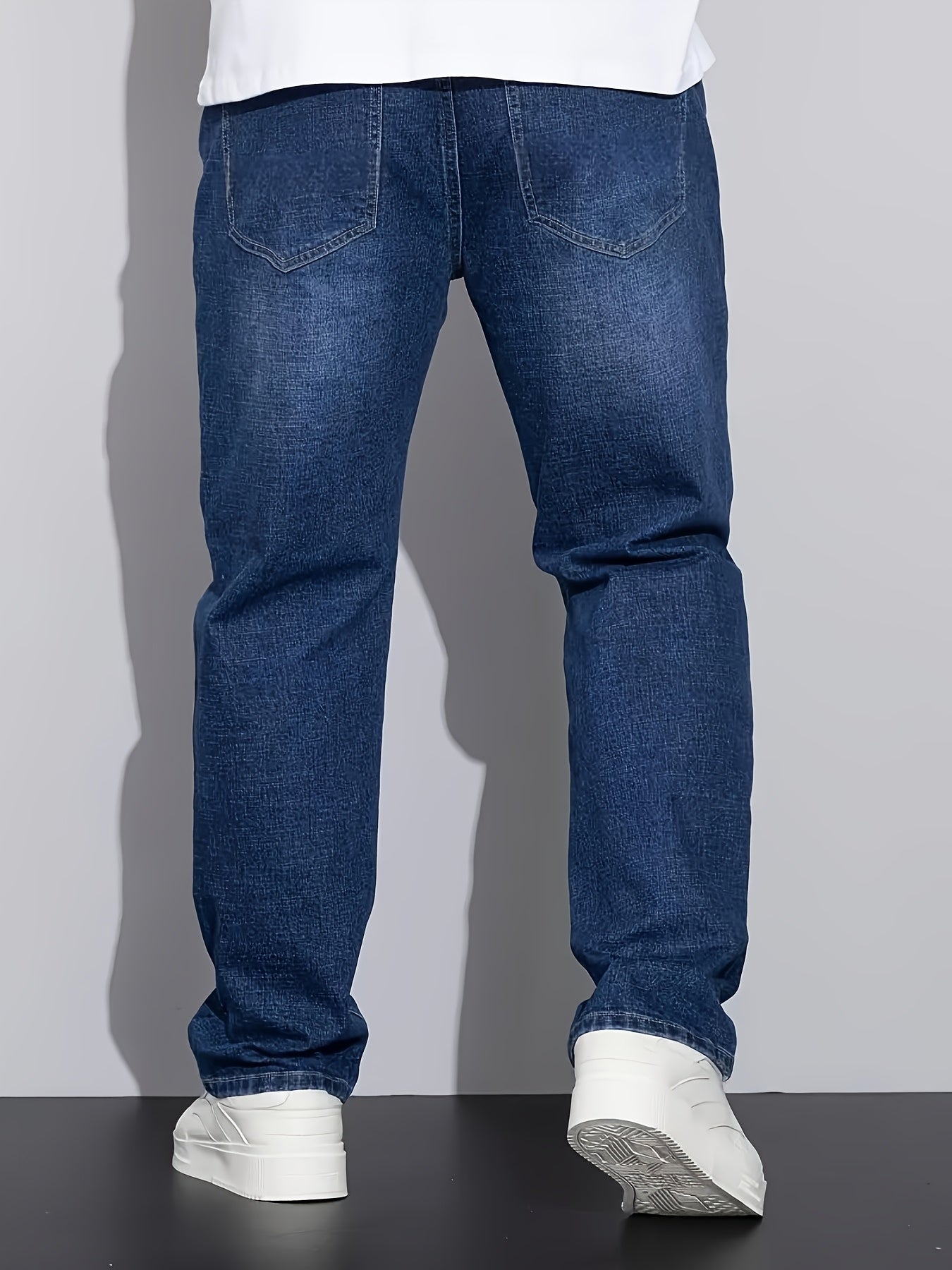 [HME] Men'S Simple And Casual Denim Trousers, Classic Five-pocket Style, Retro Washed Craftsmanship, Mid-waist Elastic Straight-leg Pants, Built-in YKK Zipper Closure, Essential Men'S Plus-size Jeans For Fashionable And Casua