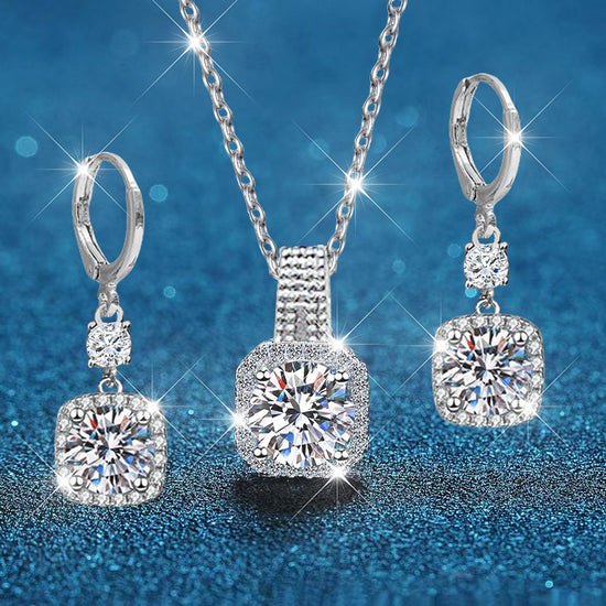 Set of 3 Stylish And Luxurious Square Necklace And Earrings, Perfect for Parties And Special Occasions, Making a Versatile And Exquisite Gift for Christmas Or Birthdays
