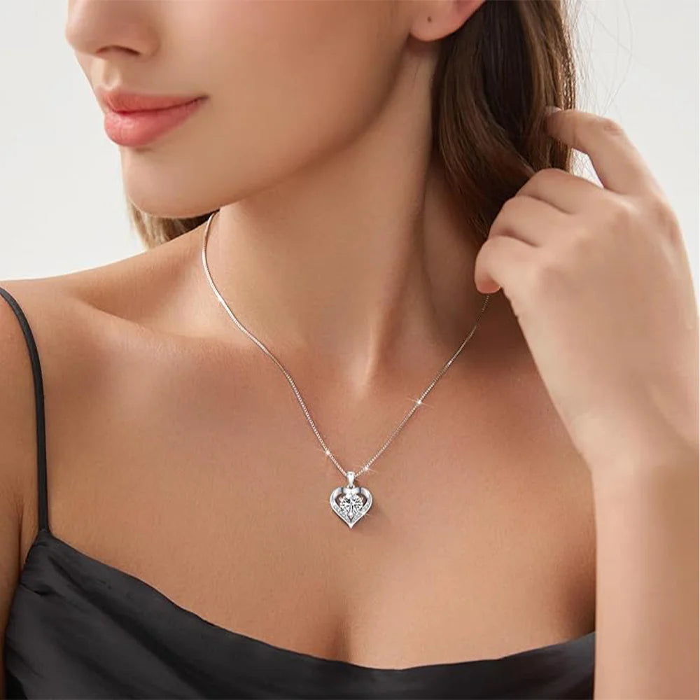 Moissanite Necklace for Women, 1-3 Carat Moissanite Heart Necklace ，Birthday Gift for Wife, Anniversary Present for Wife