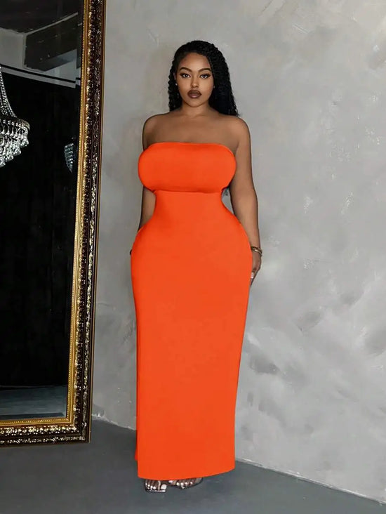 Plus Size Solid Color Strapless Slim Fit Dress With Pockets