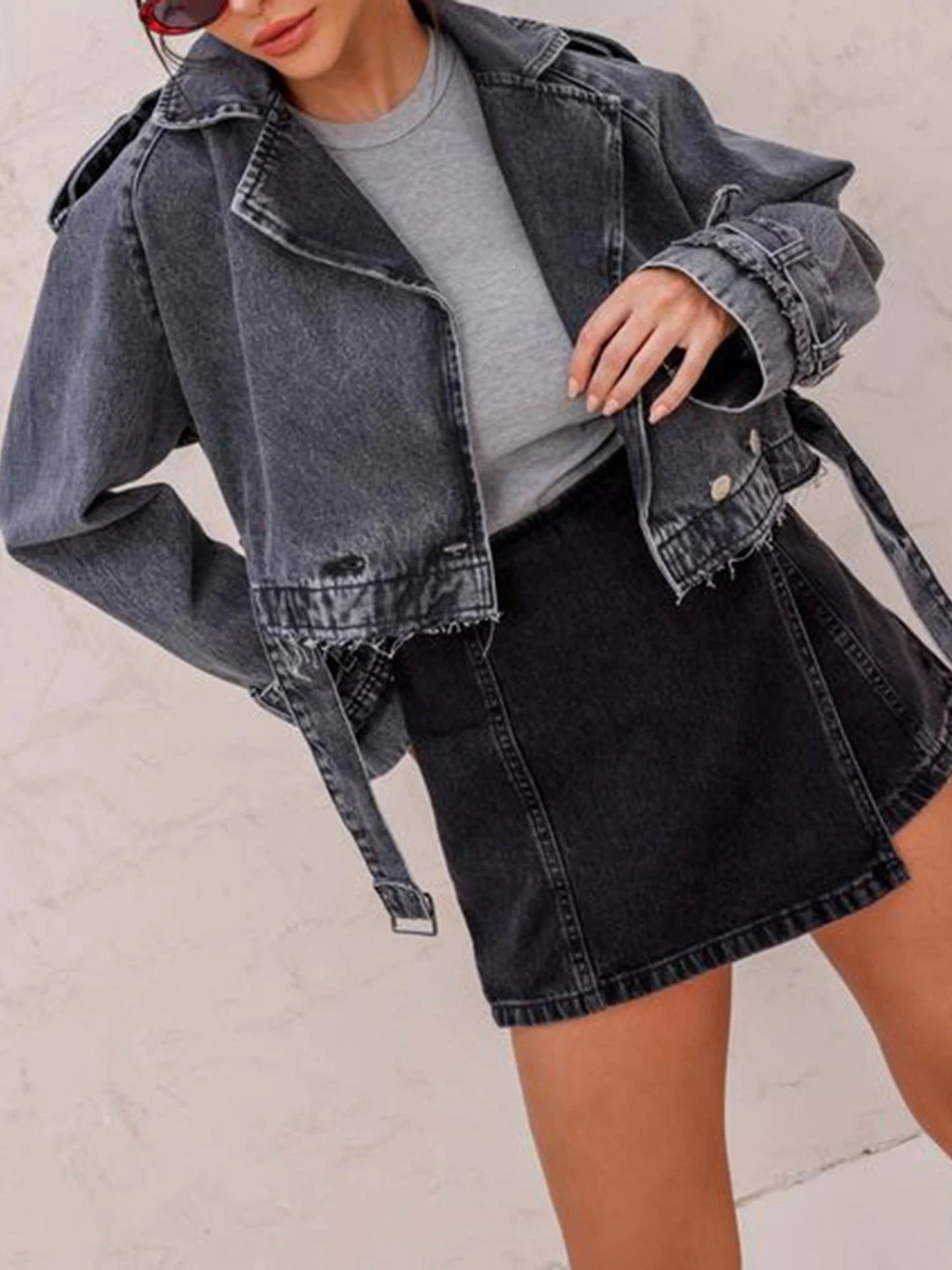 Stylish Women s Denim Jacket for Autumn Fashionistas with a Flawless Fall Look