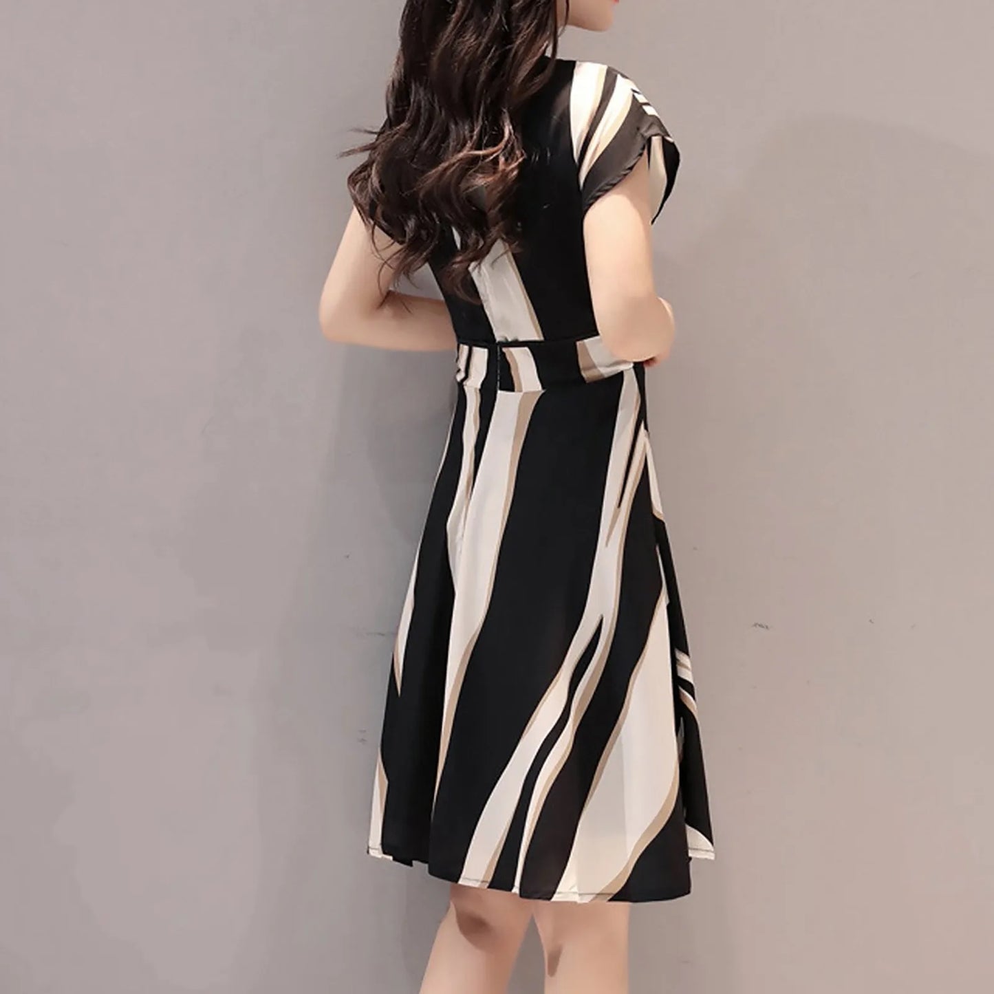 Fashion Women Business Dress Belt O-Neck Short Sleeve Knee Length Dress Elegant Fashion Harajuku Female Clothes Dress Vestidos