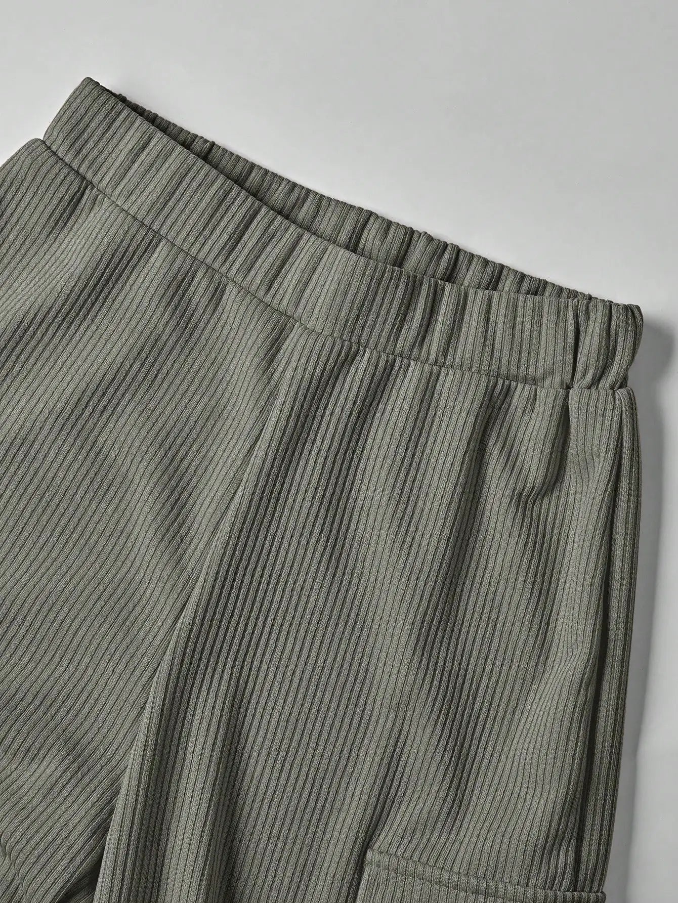 Women's Ribbed Knit Two-Piece Tracksuit - Short Sleeve Crop Top & High-Waisted Wide Leg Pants (Crewneck/Elastic Waist)