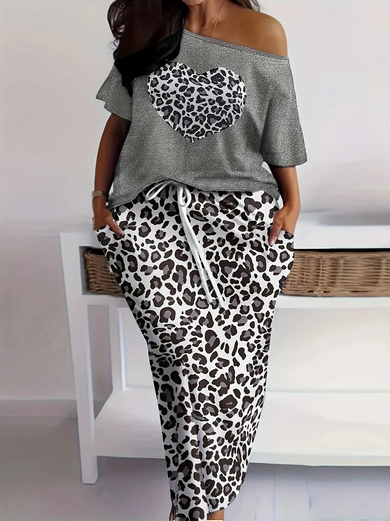 Oversized Heart-Shaped Leopard Print Top + Drawstring Skirt Set