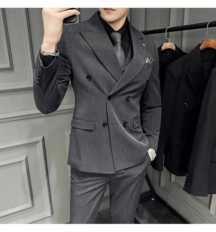 Men's 3 Piece Double‑Breasted Suit Set Slim Fit Solid Color Business Casual Wedding Party Jacket Vest Pants Male Formal Outfit