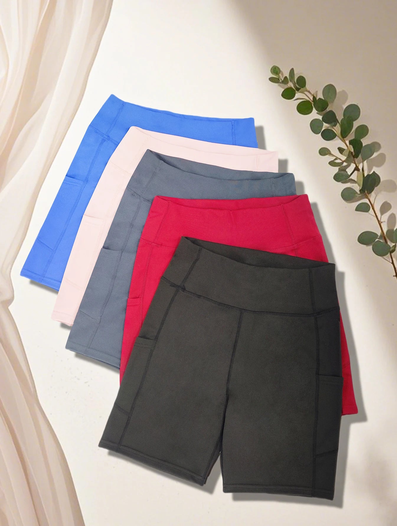 Women's sports leggings; fitness running shorts; breathable sports yoga leggings; with pockets, 5PCS