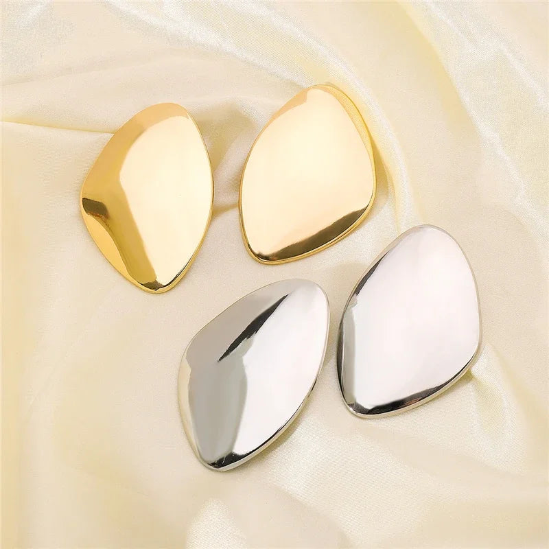 Large Asymmetric Flat Bright Metal Alloy Massive Heavy Earrings for Women Girls Exaggerated Trend Jewelry Gifts