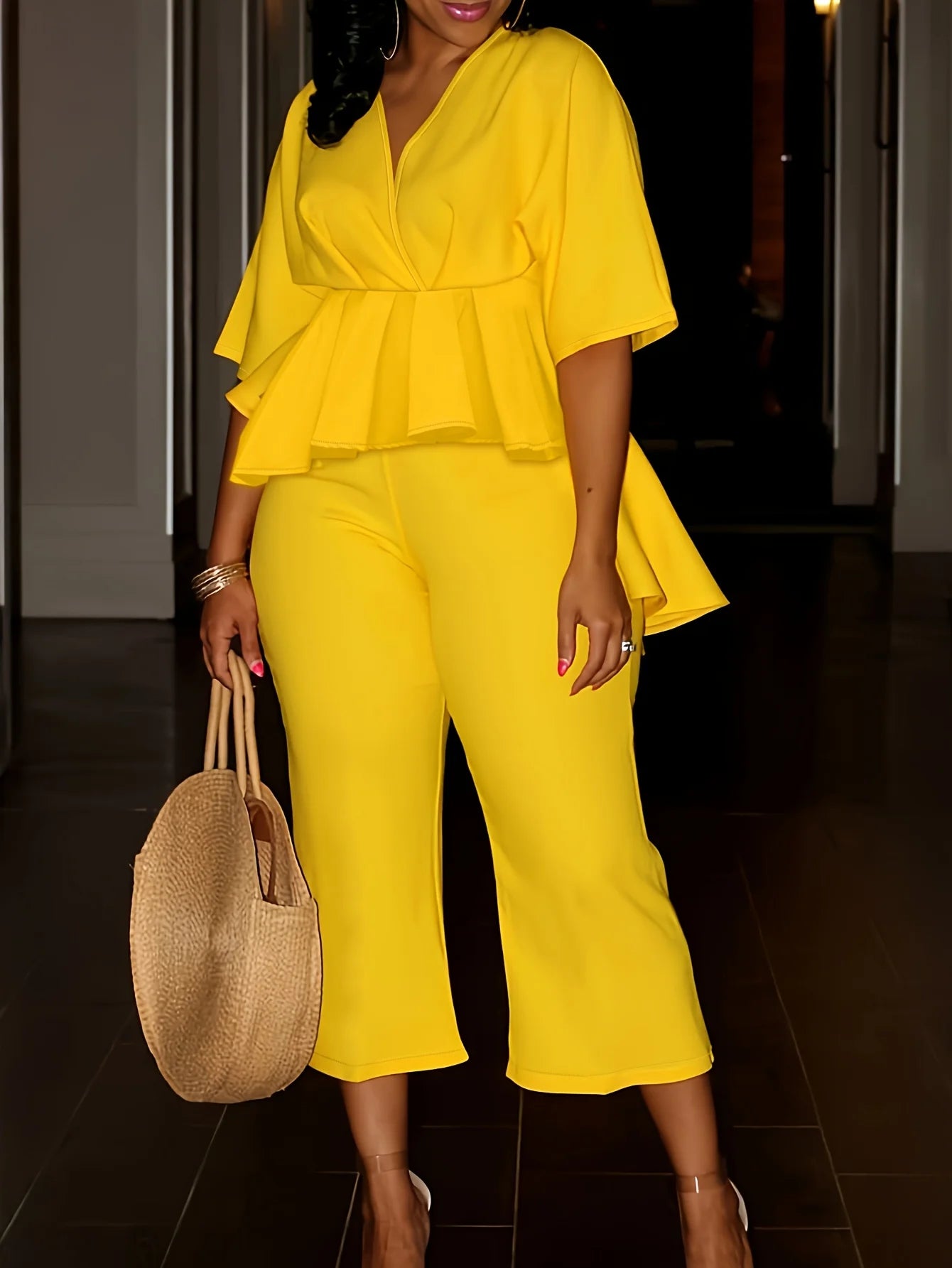 Fashion Solid Color Half Sleeve V Neck Pleated Top Cropped Pants Set