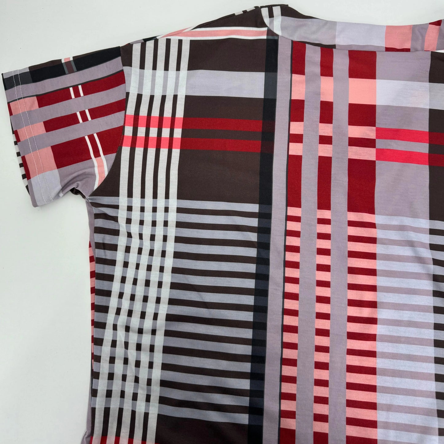 Large size fashionable casual women's clothing, slim, loose and comfortable striped print, V-neck fashion women's clothing