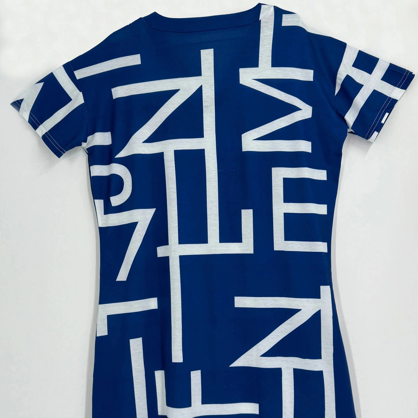 Fashionable slim large size women's geometric letter printed shorts loose and comfortable V-neck dress pencil skirt