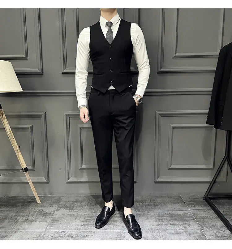 Men's 3 Piece Double‑Breasted Suit Set Slim Fit Solid Color Business Casual Wedding Party Jacket Vest Pants Male Formal Outfit