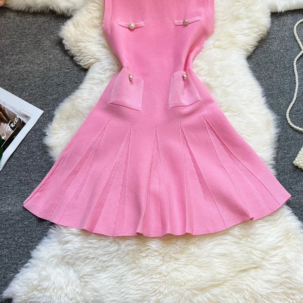Chic Fashion 2025 Summer Pleated Short Dress Women O-neck Slim Waist A-line Party Dress Streetwear Lady Outfits Vestido