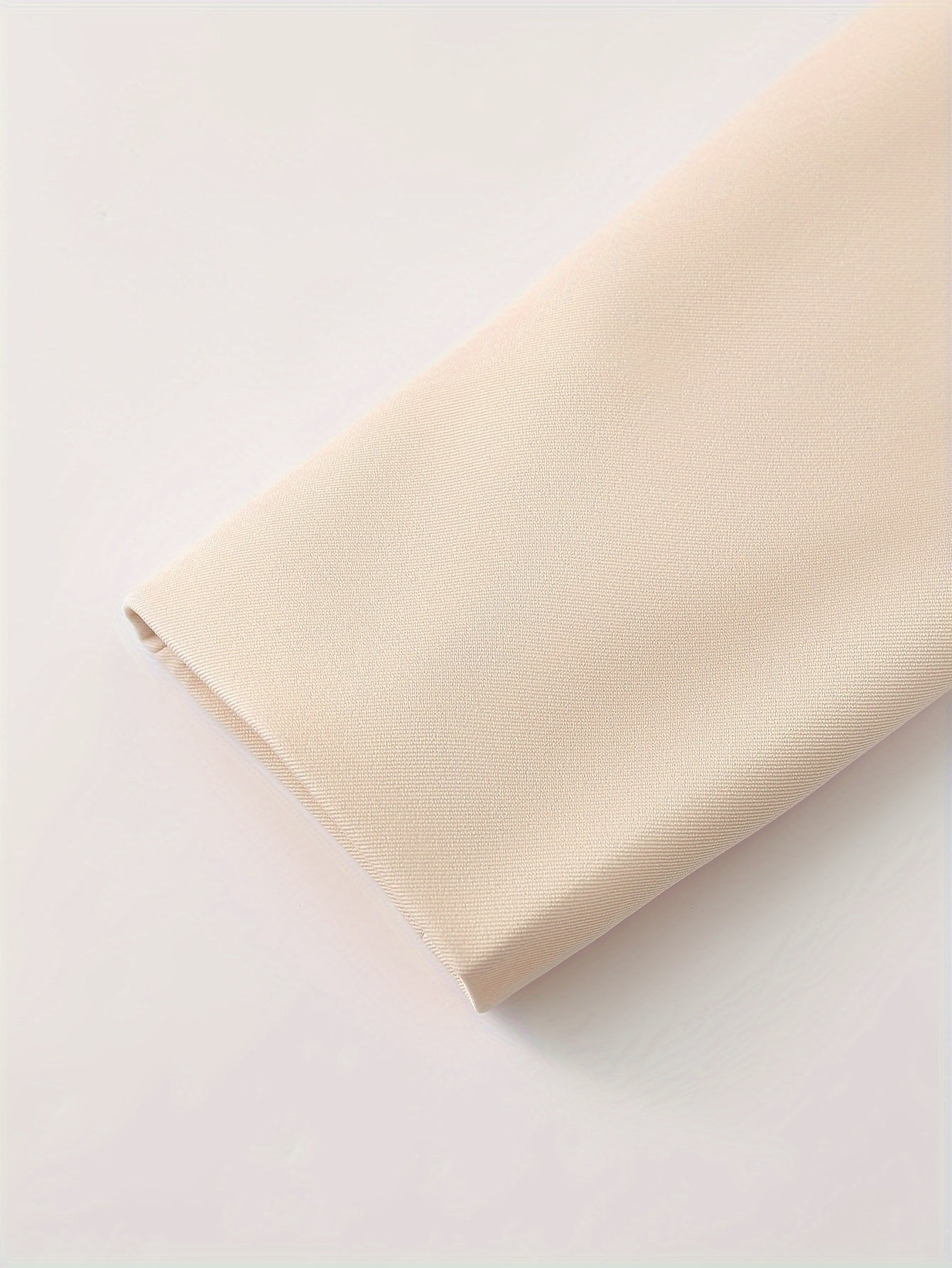 [Elegant Blazer] Elegant Long Double-Breasted Blazer | Women's Solid Color Notch Lapel Regular Fit Urban Style Jacket with Button Front, Long Sleeve for Spring/Fall Office & Casual Wear, Spring Outerwear, Sophisticated Tailor