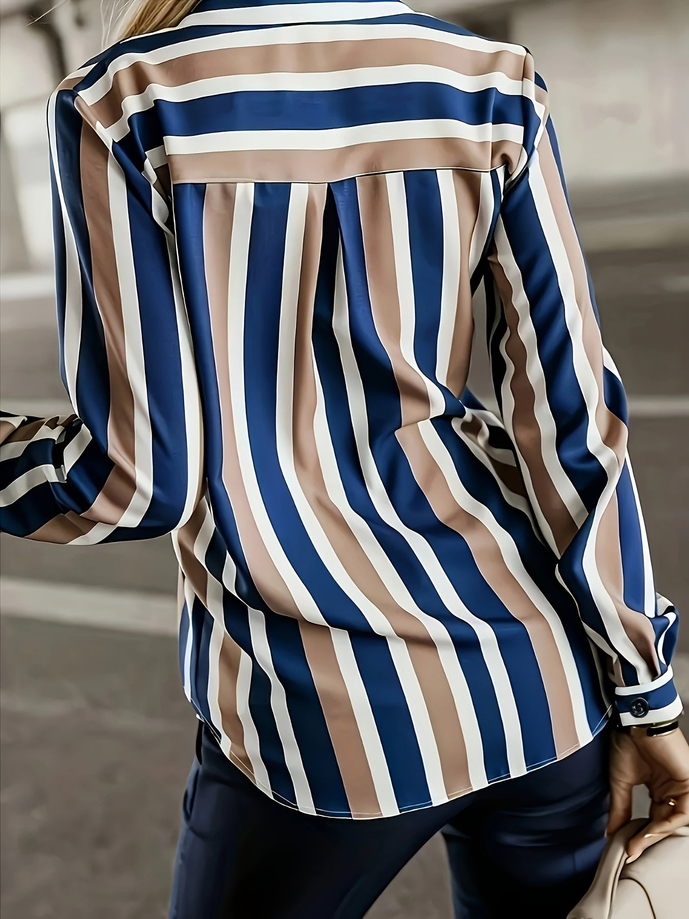 Polyester Elegant Women's Striped Long Sleeve Shirt with Button Detail and Pocket - Machine Washable, Perfect for Spring & Fall
